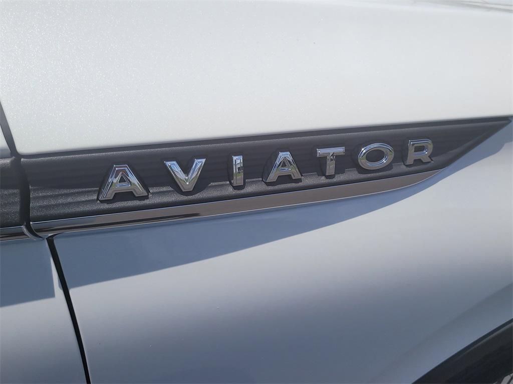 new 2025 Lincoln Aviator car, priced at $59,270