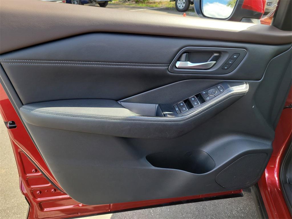 used 2022 Nissan Rogue car, priced at $17,900