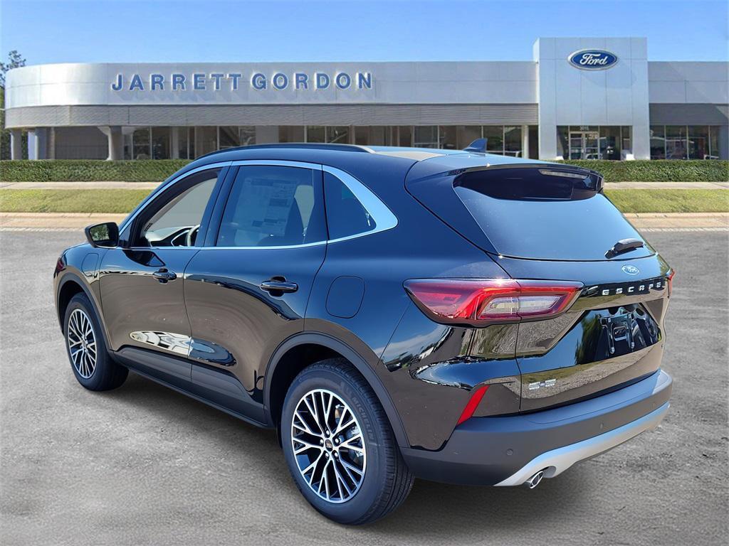 new 2025 Ford Escape PHEV car, priced at $33,099