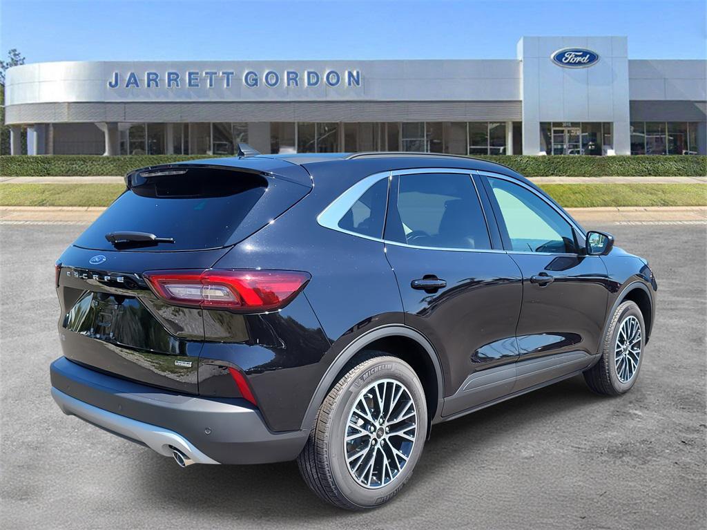 new 2025 Ford Escape PHEV car, priced at $33,099
