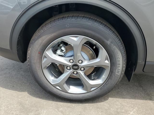 new 2025 Ford Escape car, priced at $28,594