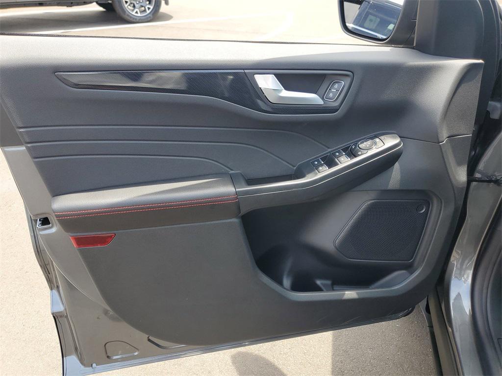 new 2025 Ford Escape car, priced at $26,955