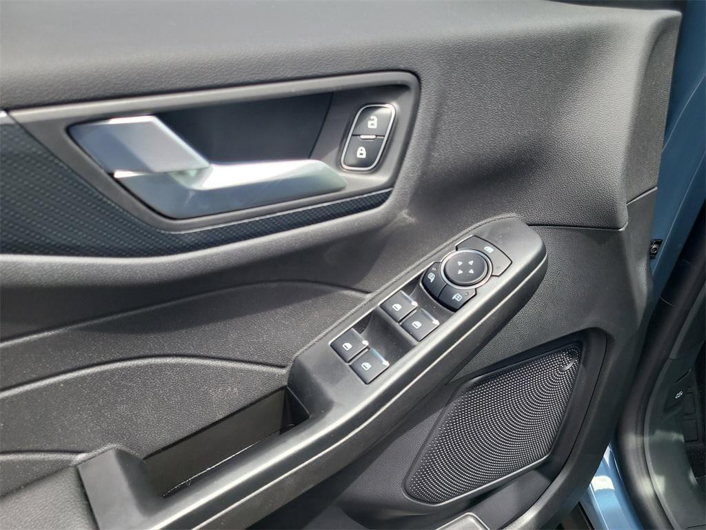 new 2025 Ford Escape car, priced at $29,031