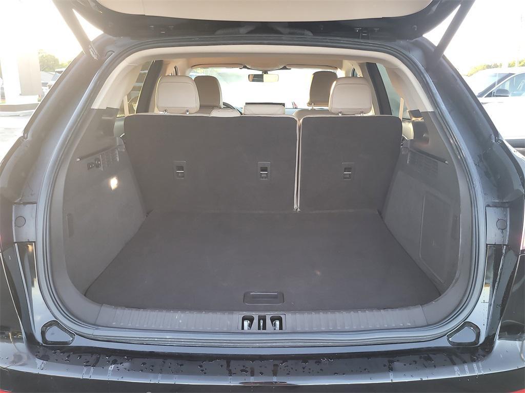 used 2022 Lincoln Nautilus car, priced at $28,500