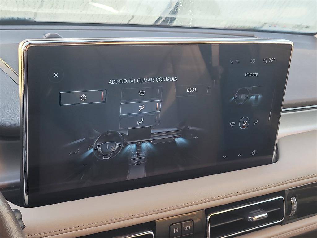 used 2022 Lincoln Nautilus car, priced at $28,500