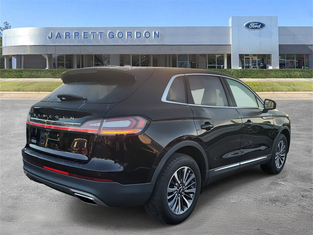 used 2022 Lincoln Nautilus car, priced at $28,500