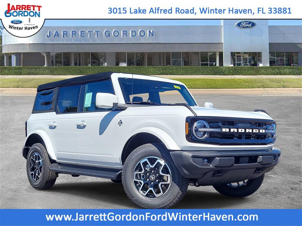 new 2025 Ford Bronco car, priced at $44,630