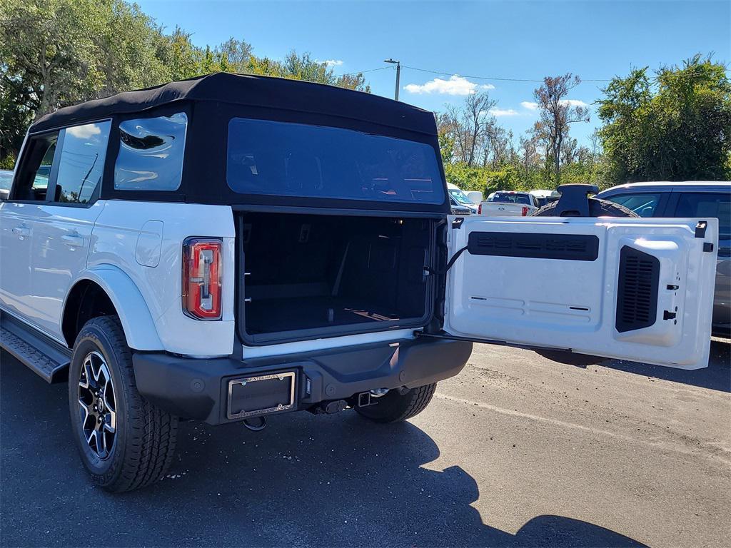 new 2025 Ford Bronco car, priced at $44,630