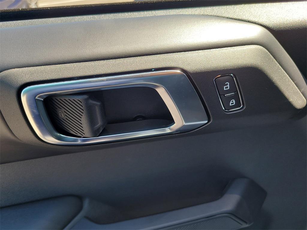 new 2025 Ford Bronco car, priced at $44,630