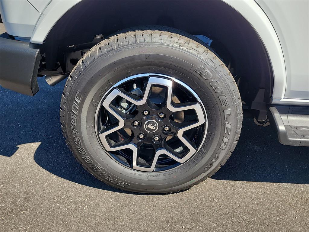 new 2025 Ford Bronco car, priced at $44,630