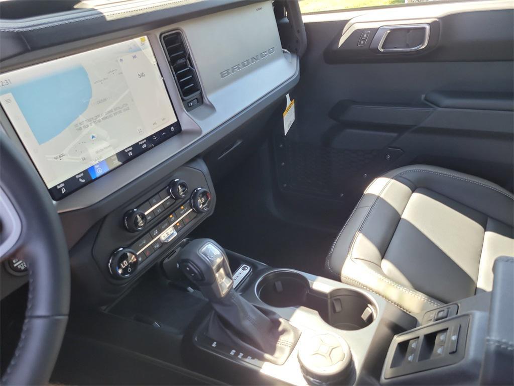 new 2025 Ford Bronco car, priced at $44,630