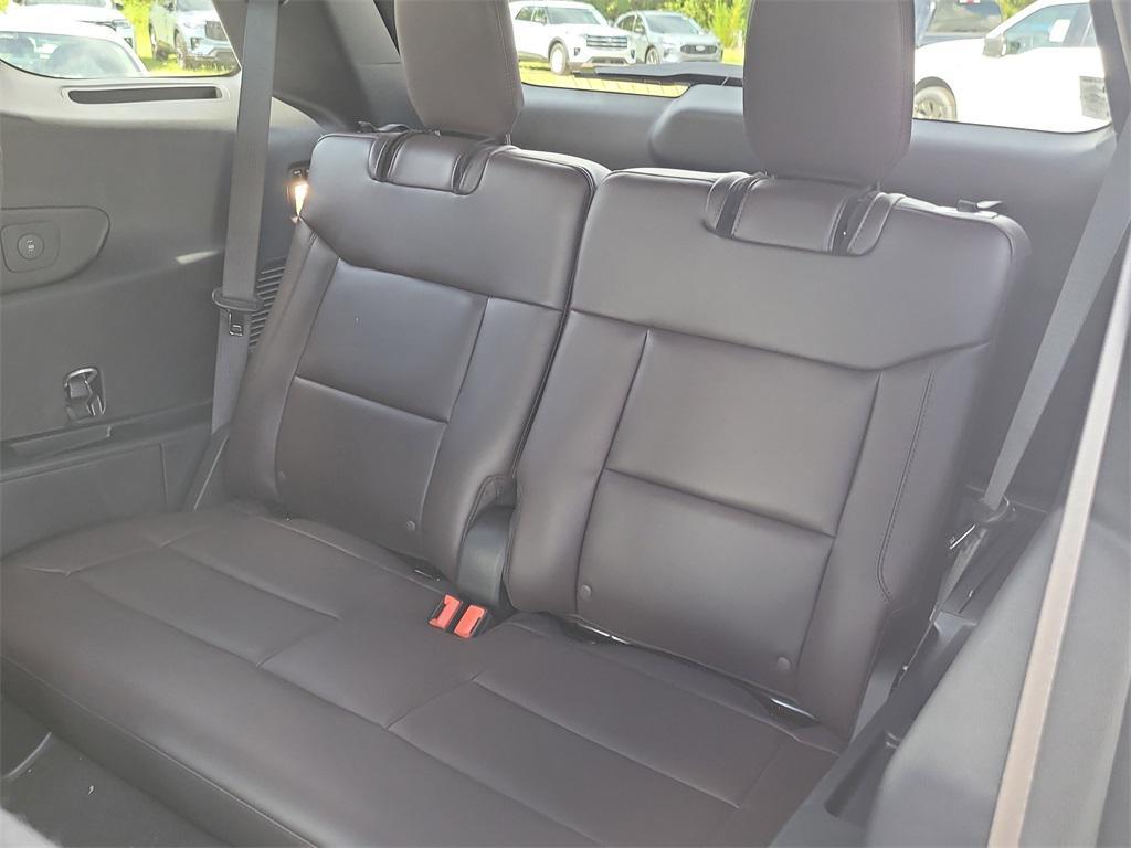 new 2025 Ford Explorer car, priced at $48,750