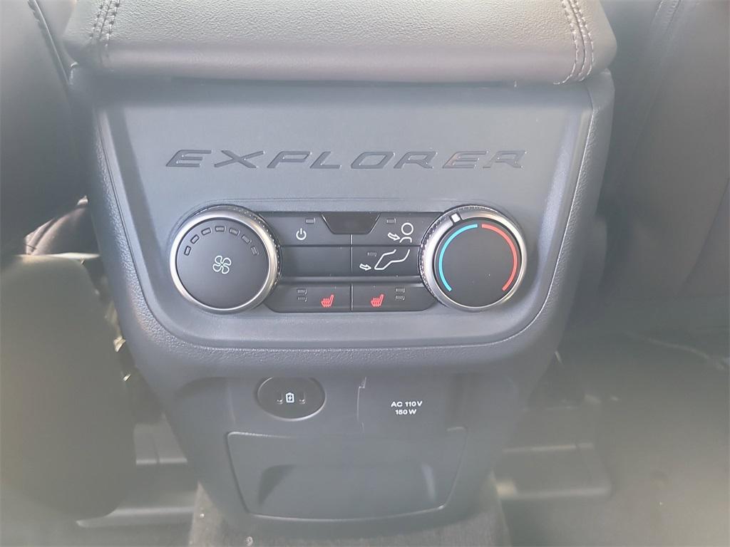 new 2025 Ford Explorer car, priced at $48,750