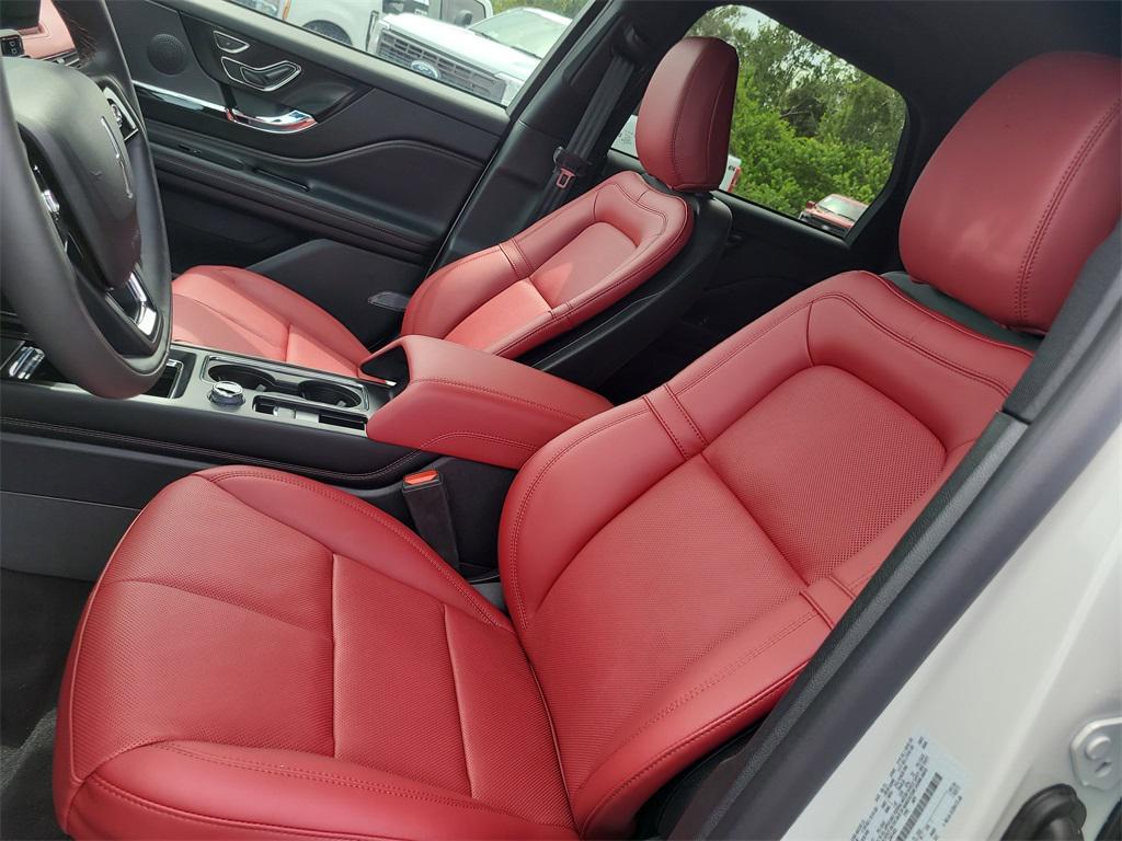 new 2025 Lincoln Corsair car, priced at $49,574