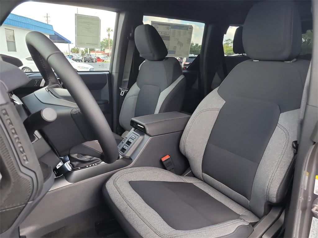 new 2025 Ford Bronco car, priced at $42,061
