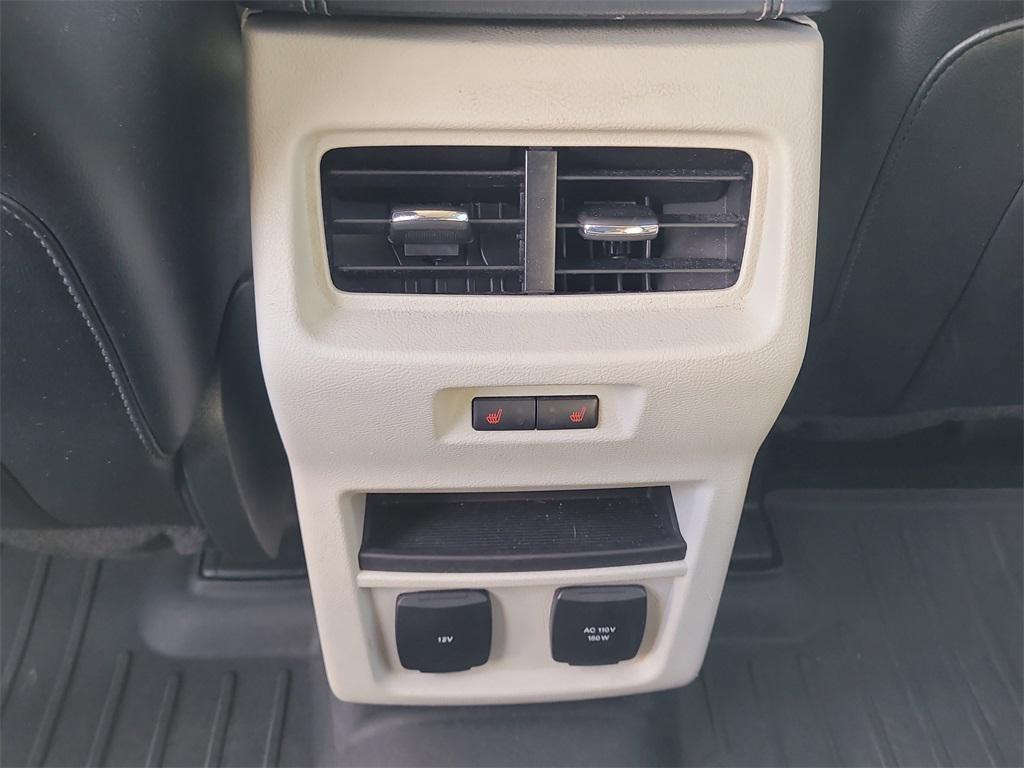 used 2015 Ford Edge car, priced at $10,900