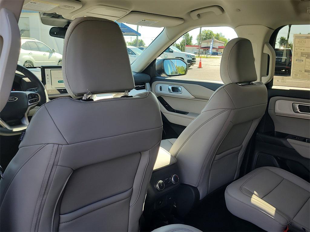 new 2025 Ford Explorer car, priced at $40,314