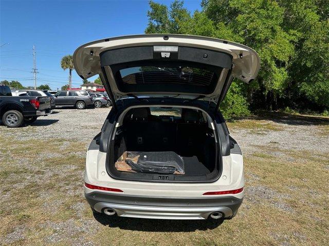 new 2024 Lincoln Corsair car