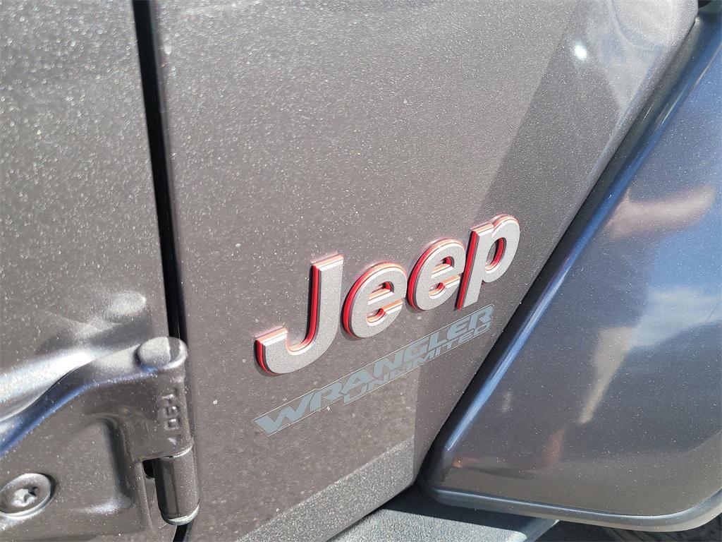 used 2022 Jeep Wrangler Unlimited car, priced at $38,977