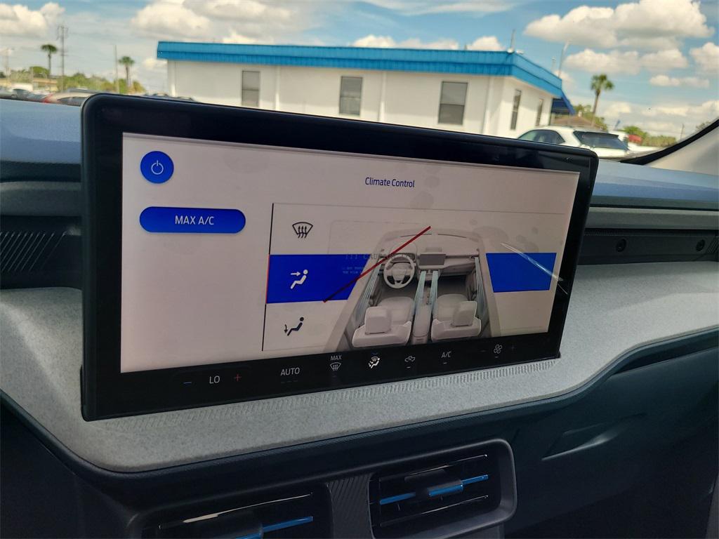 new 2025 Ford Maverick car, priced at $29,753