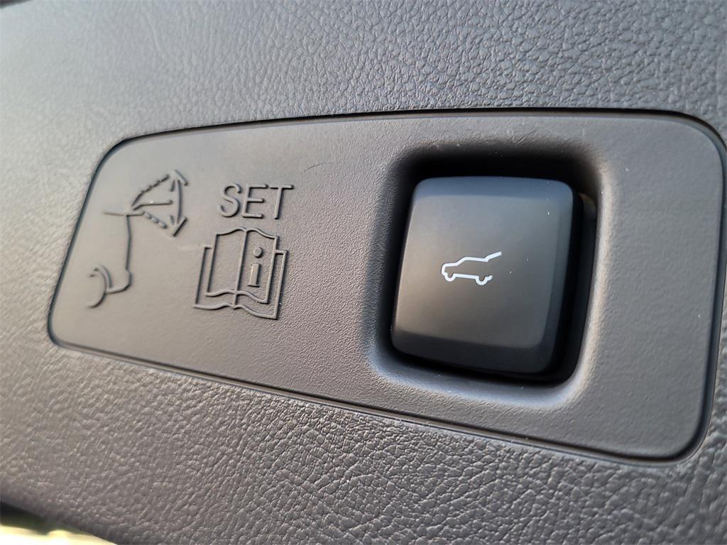 used 2022 Lincoln Corsair car, priced at $24,655