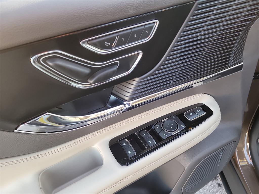 used 2022 Lincoln Corsair car, priced at $24,655