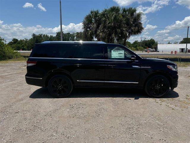 new 2024 Lincoln Navigator L car