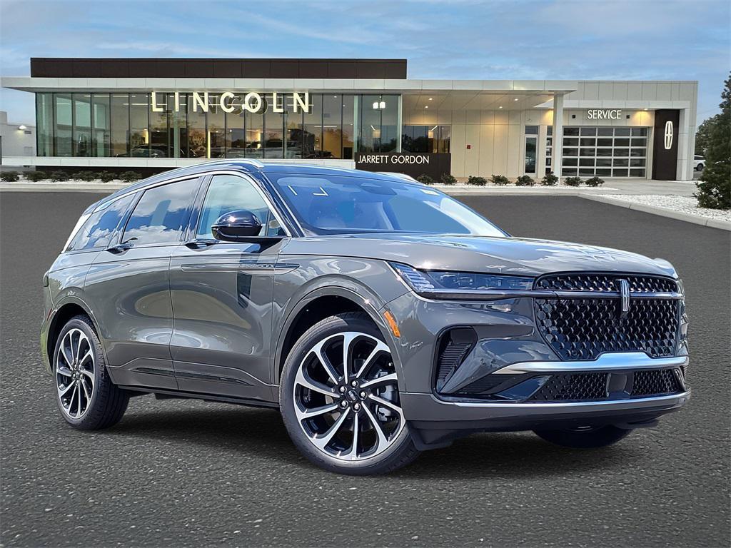 new 2025 Lincoln Nautilus car, priced at $82,725