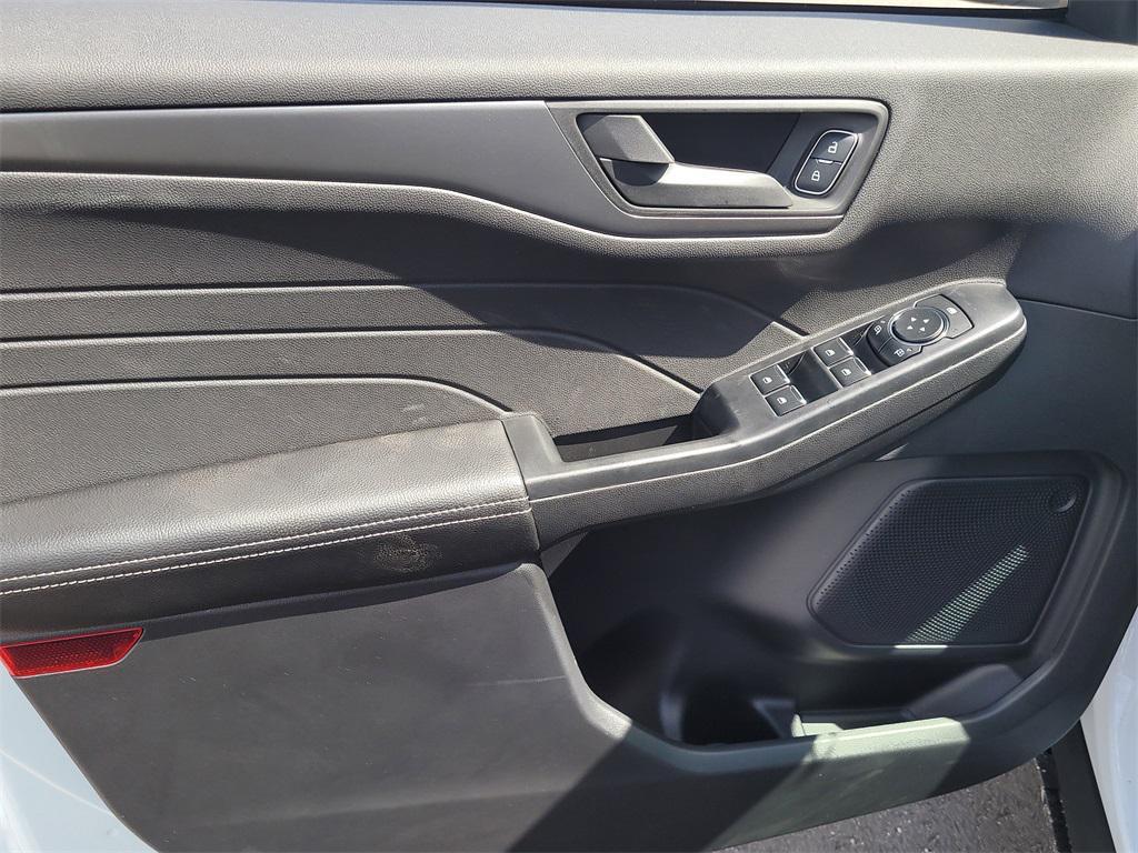 new 2026 Ford Escape car, priced at $30,208
