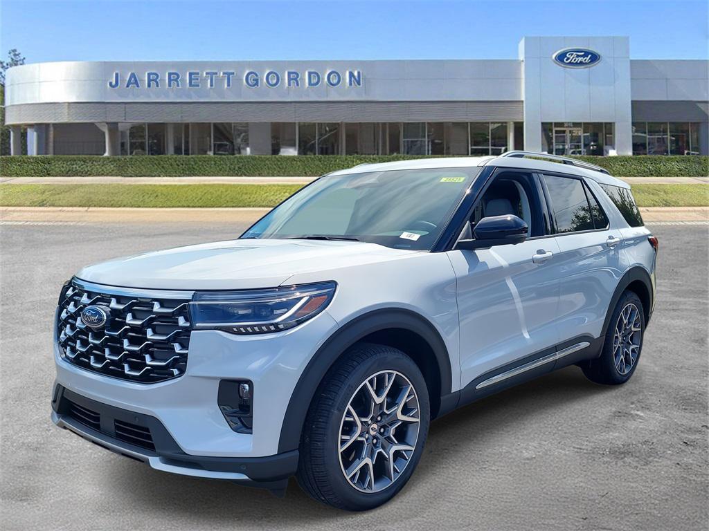 new 2025 Ford Explorer car, priced at $51,551