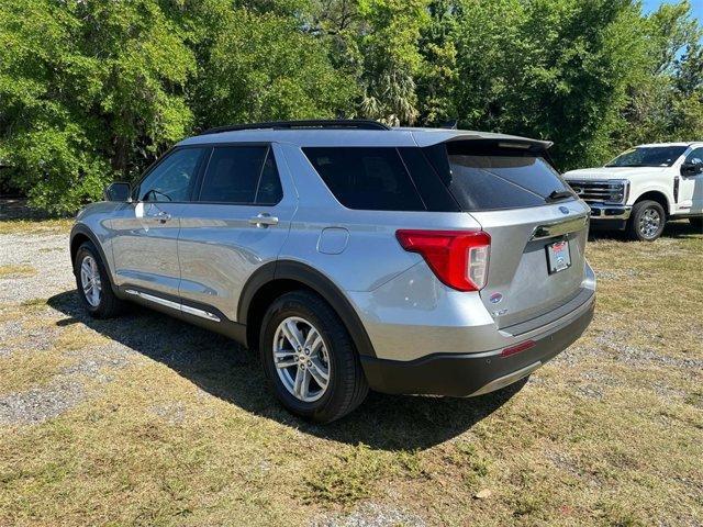 new 2024 Ford Explorer car, priced at $40,908