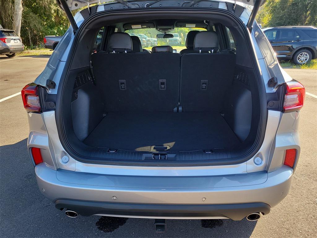 used 2023 Ford Escape car, priced at $21,599