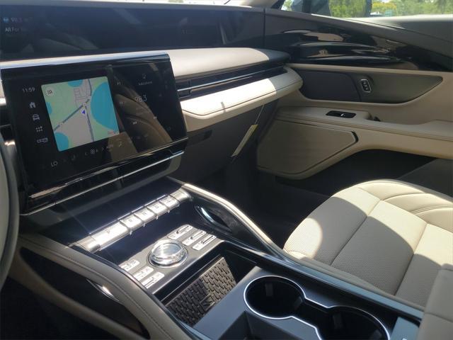 new 2025 Lincoln Nautilus car, priced at $53,026