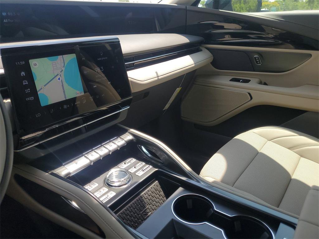 new 2025 Lincoln Nautilus car, priced at $53,026