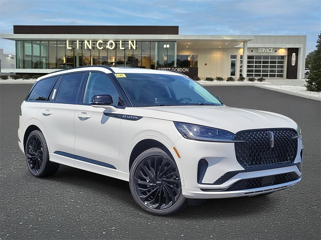 new 2025 Lincoln Aviator car, priced at $78,854