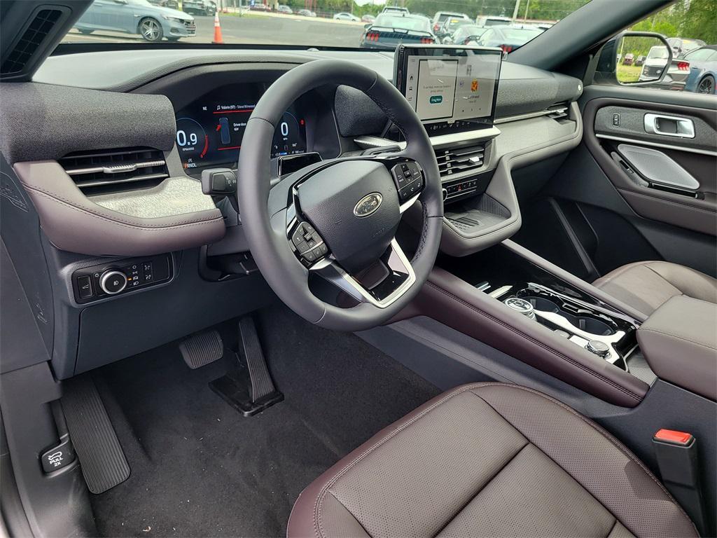 new 2025 Ford Explorer car, priced at $48,750