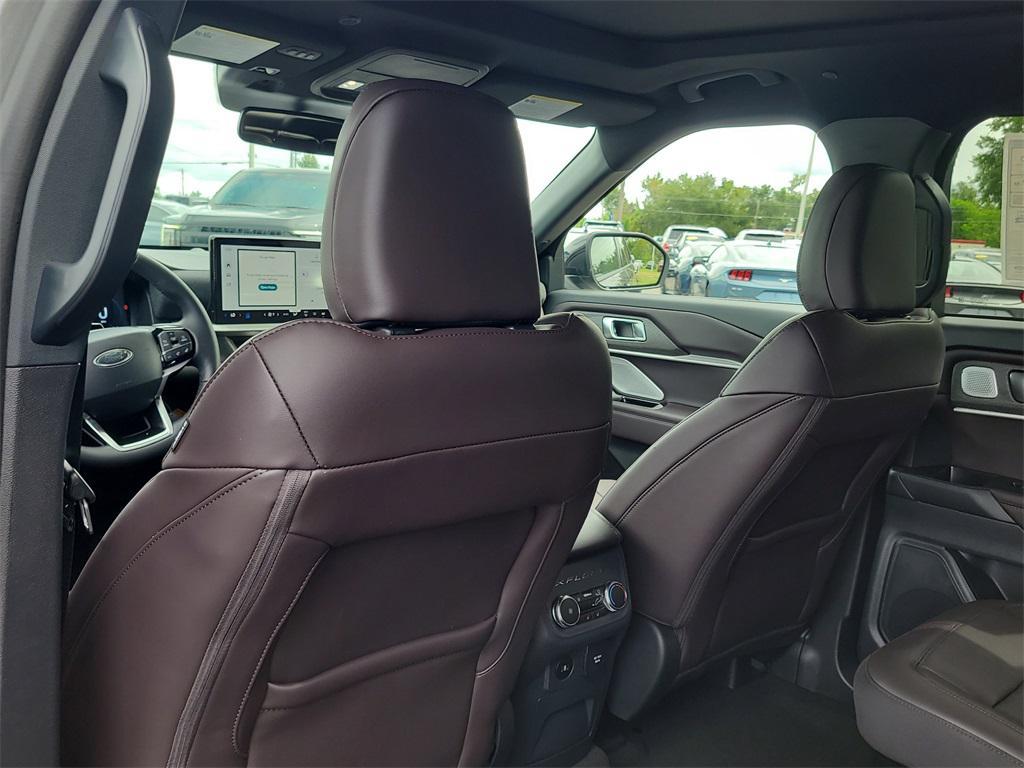 new 2025 Ford Explorer car, priced at $48,750