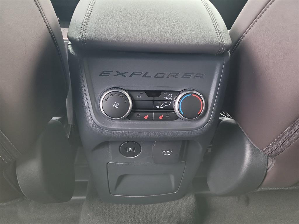 new 2025 Ford Explorer car, priced at $48,750