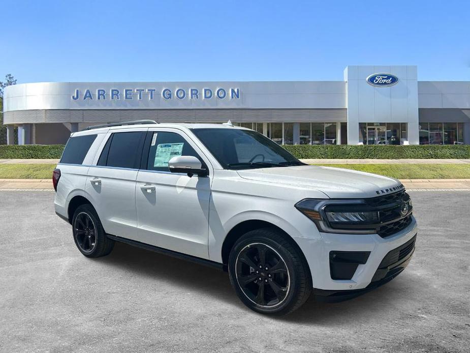 new 2024 Ford Expedition car, priced at $72,368