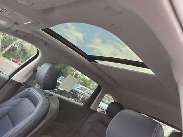 new 2025 Lincoln Nautilus car, priced at $64,824