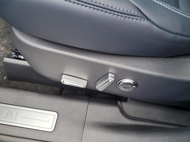 new 2025 Lincoln Nautilus car, priced at $64,824