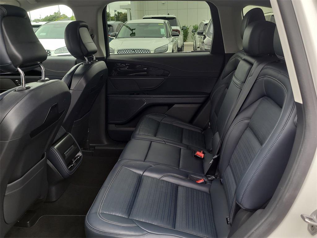 used 2024 Lincoln Nautilus car, priced at $51,498
