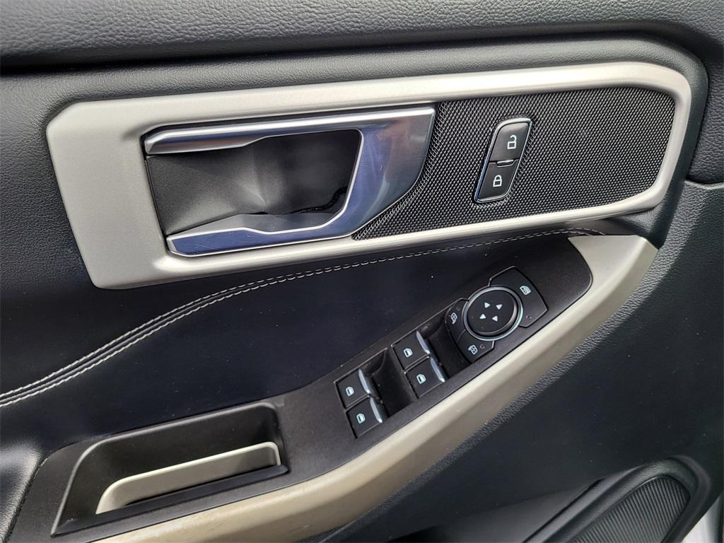 used 2022 Ford Explorer car, priced at $29,500