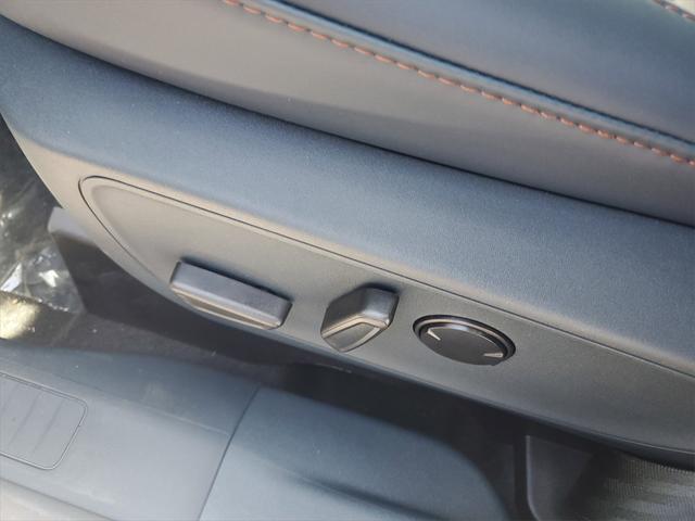 new 2025 Ford Maverick car, priced at $35,092