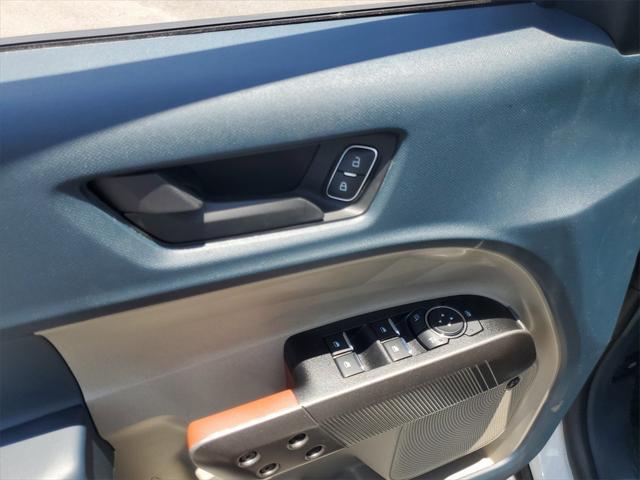 new 2025 Ford Maverick car, priced at $35,092
