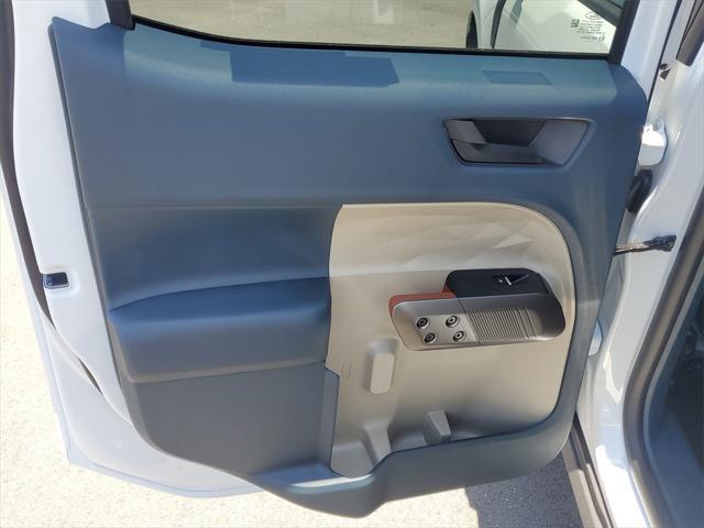 new 2025 Ford Maverick car, priced at $35,092