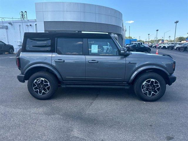 new 2024 Ford Bronco car, priced at $50,961