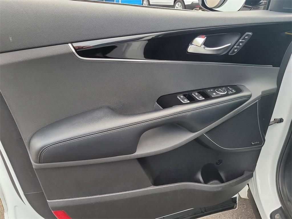 used 2018 Kia Sorento car, priced at $17,995