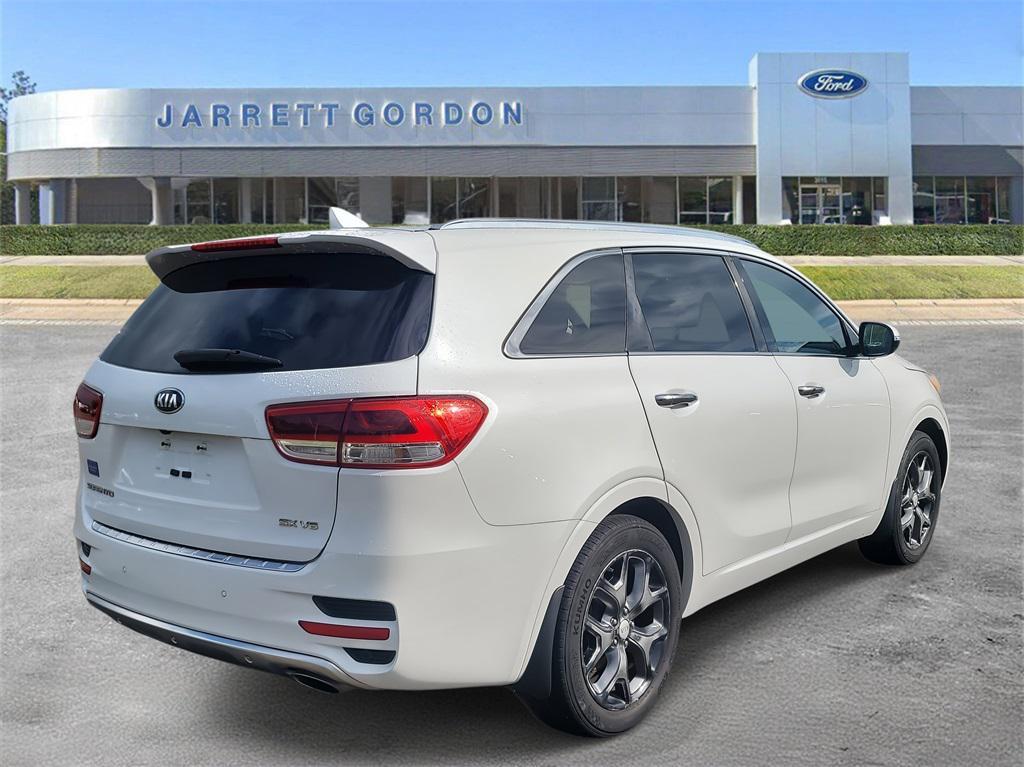 used 2018 Kia Sorento car, priced at $17,995