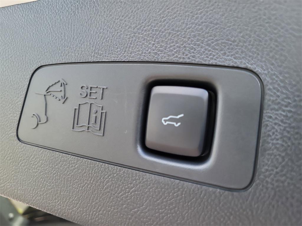 new 2025 Lincoln Corsair car, priced at $54,346